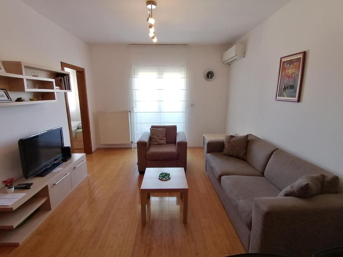 Kruševac Apartman Breza מראה חיצוני תמונה